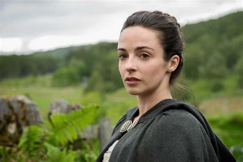 Outlander Season 1 Episode 12 Review: “Lollybroch” - TVovermind