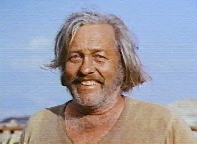 Strother Martin as Bowen in Ballad of Cable Hogue (1970) | Running to car | Movie stars ...