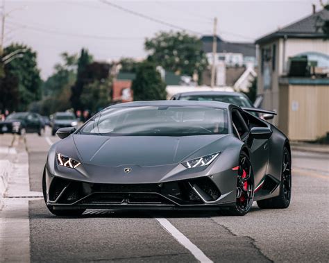 Black Lamborghini Huracan · Free Stock Photo