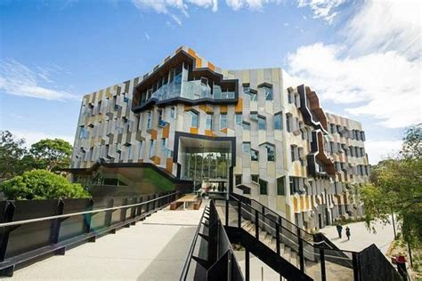 Others UG Courses at La Trobe College Australia: Fees, Eligibility & Requirements 2025