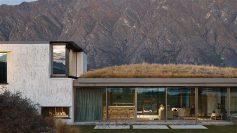 Fearon Hay's Matagouri House Fuses with the Craggy Terrain of New ...