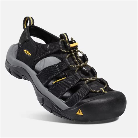 Keen Men's Newport H2 Black | Laurie's Shoes