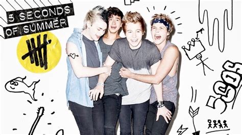 5 Seconds of Summer estrena su nuevo videoclip, 'She looks so perfect ...