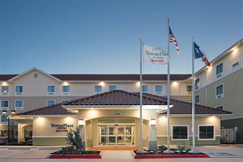 Pictures of hotels in or near Seguin | Take a photo tour with TownePlace Suites