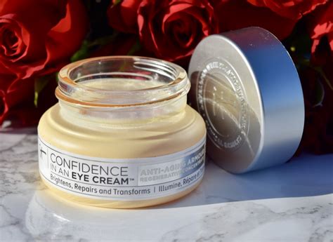 It Cosmetics Confidence in an Eye Cream* - The Luxe List