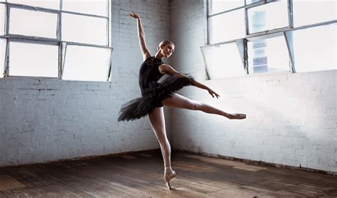 Technique 101: The art of Ballet Hands — A Dancer's Life