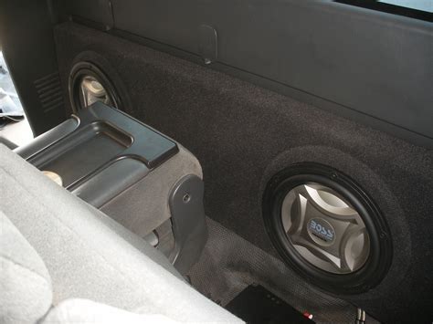 Chevy Silverado 1500 Subwoofer Box