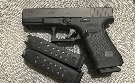 Glock 19 Gen 3 Vs Gen 4 Comparison