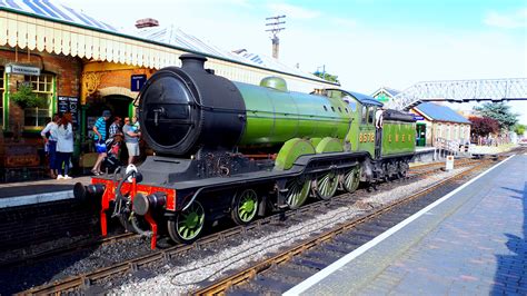 North Norfolk Railway - Photo "LNER B12 - 8572 Poppyline" :: Railtracks UK