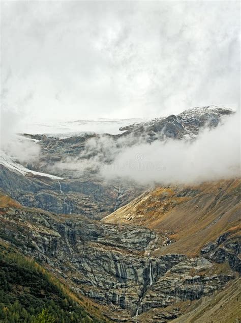 High Alps Mountains between Italy and Switzerland. Stock Photo - Image of sunbeam, summer: 34591866