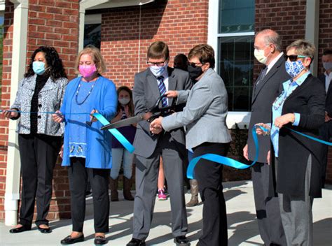 Southern Pines celebrates new ‘state-of-the-art’ elementary school - Sandhills Sentinel