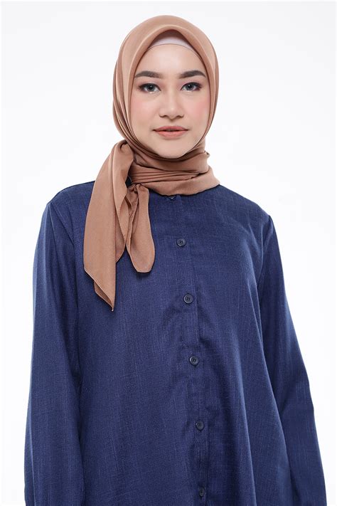 Baju Warna Navy Cocok Dengan Jilbab Warna Apa - Halowee.com