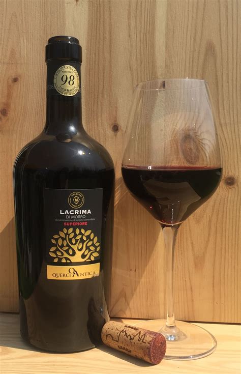 Lacrima Di Morro d’Alba Superiore, Quercia Antica, Velenosi | Calici, Alcol, Vino