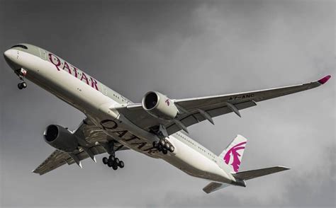 Qatar Airways Fleet Airbus A350-1000 Details and Pictures