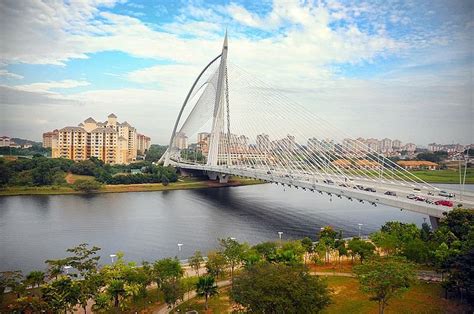 Putrajaya Bridge - All You Need to Know BEFORE You Go (2024)