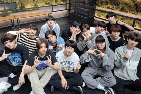 Watch: Former “I-LAND” Trainees Cheer On Top 9 Ahead Of Finale + Special Performance Announced