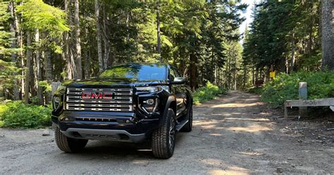 Review: The GMC Canyon Denali handles both off-roading driving and ...