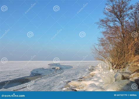 Lithuanian Winter Landscape Stock Image - Image of spit, sunny: 64732779