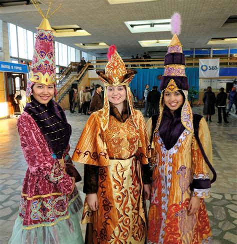 Photo-jsc2008e035419 | Traditional outfits, Russian clothing, Kazakhstan