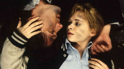 ‎Trust (1990) directed by Hal Hartley • Reviews, film + cast • Letterboxd