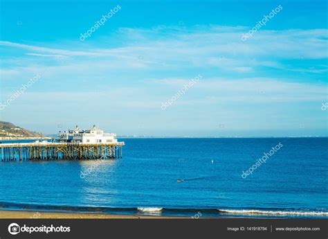 Malibu pier at sunset — Stock Photo © AlKan32 #141918794