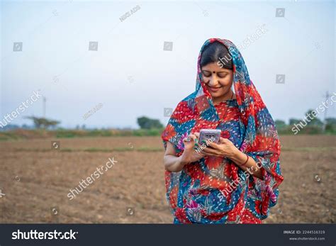 711 Women Agriculture Technology India Images, Stock Photos & Vectors ...