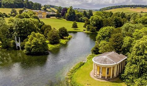 West Wycombe Park - Historic House / Palace in High Wycombe, Buckinghamshire - Visit South East ...