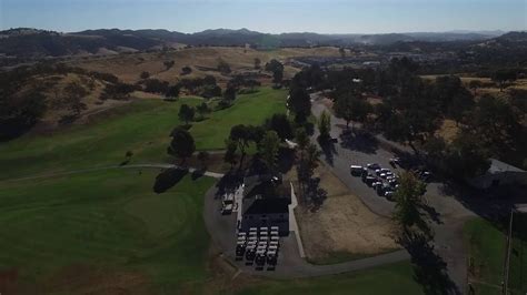 Chalk Mountain Golf Course in Atascadero from above - YouTube