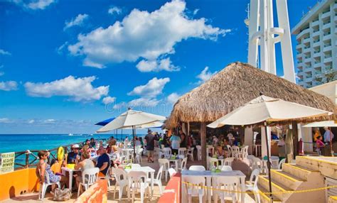 Bar in Cozumel editorial stock photo. Image of tourism - 139781658