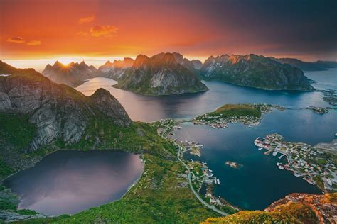 10 Reasons Why You Need To Visit The Lofoten Islands In Norway - Hand ...