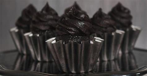 13 Black Foods That Will Bring You To The Darkside - Forkly