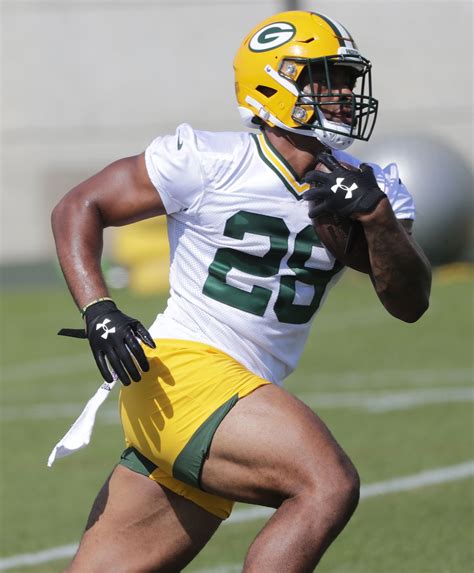 The NFL has evolved beyond the ‘big running back,’ an issue for the Packers and AJ Dillon - Acme ...