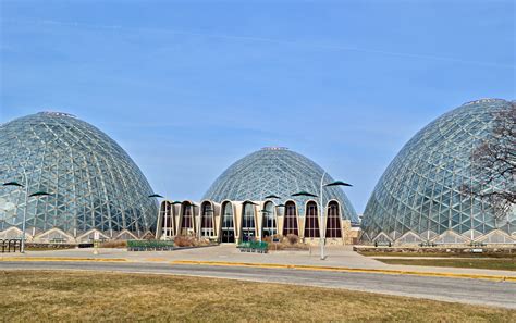 4 Questions and Answers on The Domes » Urban Milwaukee