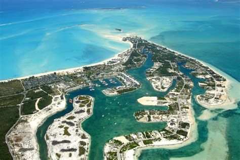 Treasure Cay Harbor in AB, Bahamas - harbor Reviews - Phone Number ...