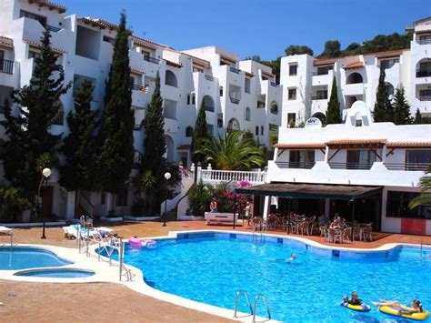 Holiday Park Apartments, Santa Ponsa, Majorca, Spain. Book Holiday Park Apartments online