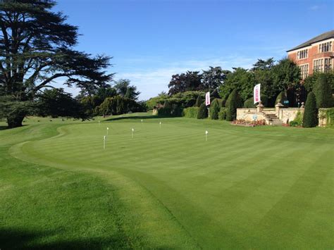 Hanbury Manor Country Club, find the best golf getaway in Hertfordshire