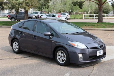 2010 Toyota Prius Photos