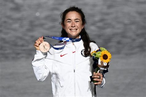 Tokyo Olympics: Molly Seidel Gets Marathon Medal at Closing Ceremon