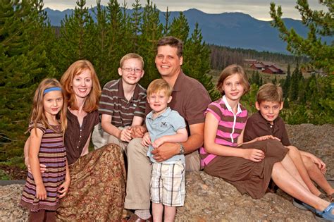 Family Portraits :: Photos by Dill, Inc. - Exclusive Photographers of the YMCA of the Rockies ...