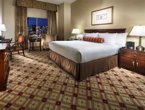•MONTE CARLO RESORT AND CASINO• | Las Vegas Suites