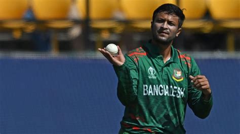 Shakib Al Hasan flies back to Bangladesh in the middle of World Cup | Crickit