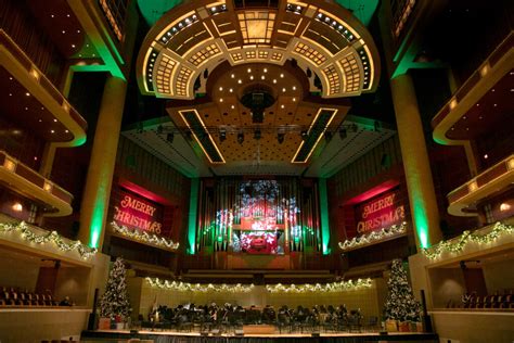 The Dallas Symphony Orchestra Makes The Meyerson a Place for Cheer - D Magazine