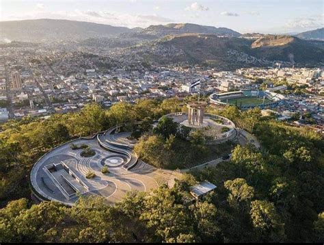 Monumento histórico de La Paz Tegucigalpa, Honduras