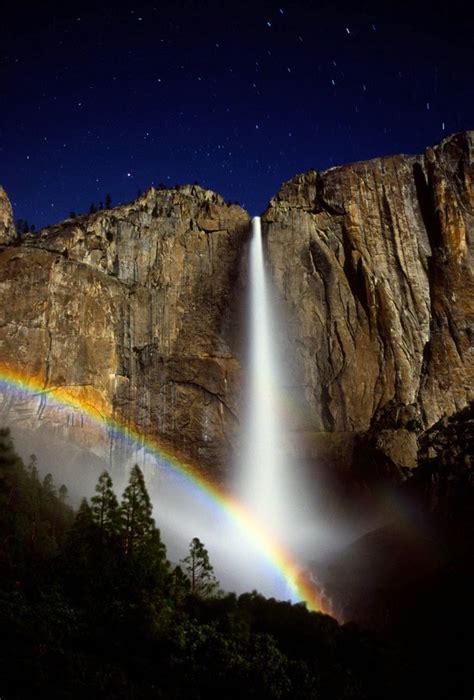 Yosemite Falls, Lunar Rainbow | Photos Hub