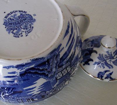 Burleigh Ware Blue Willow 6 Cup Teapot | Antique Kiwi