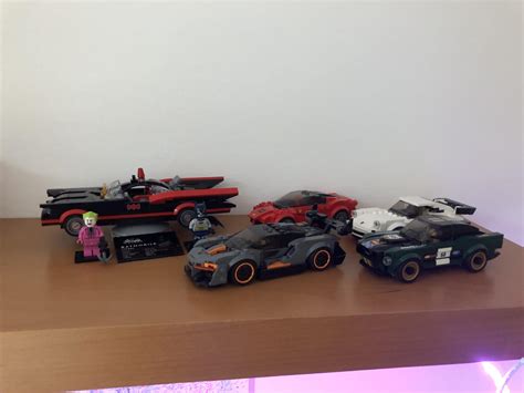 This classic batmobile looks great with my speed champions! : r/lego