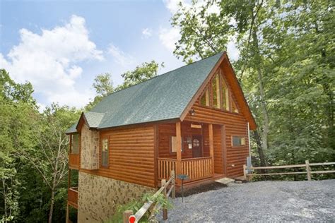 Wears Valley 2 Bedroom Cabin Rental - "A Friendly Forest"