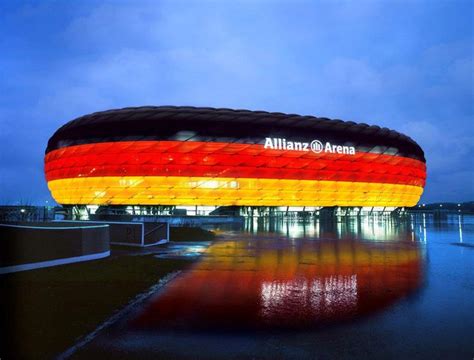 bayern munich stadium | Bayern Munich | Pinterest | Bayern, Munich and ...