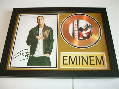 eminem SIGNED GOLD CD DISC 95 - CDs