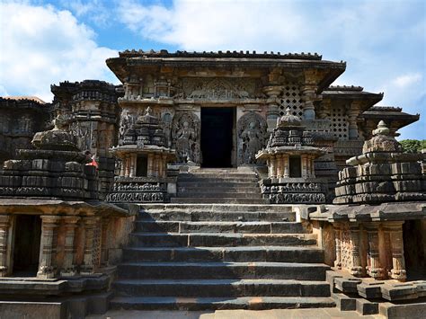 Halebidu Temple | Wall Street International Magazine